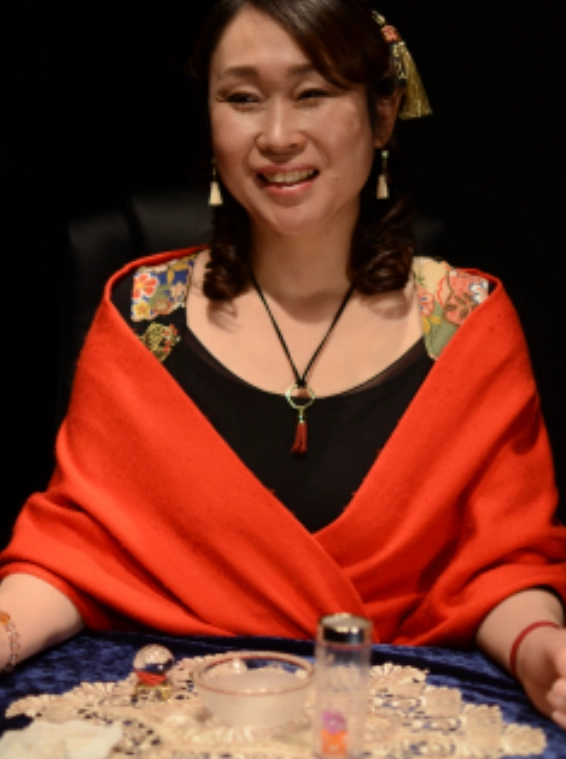 千里眼　琴結先生