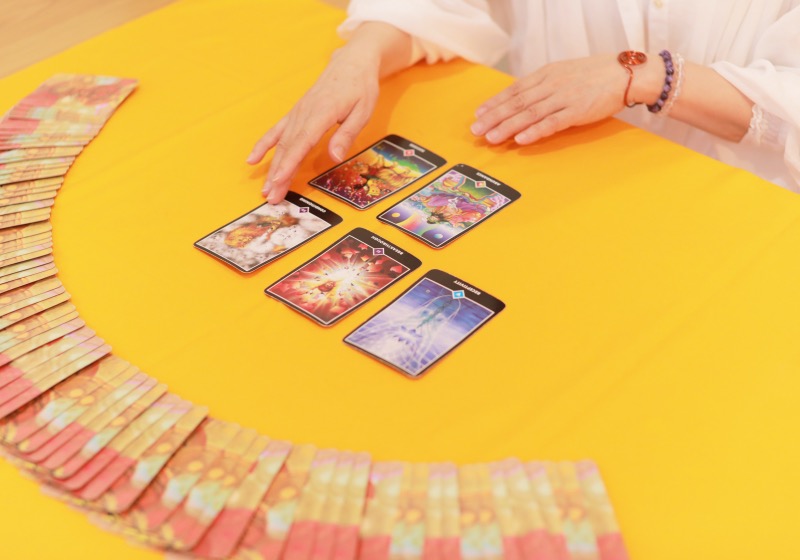 グラターイ｜俵 ひとみ先生