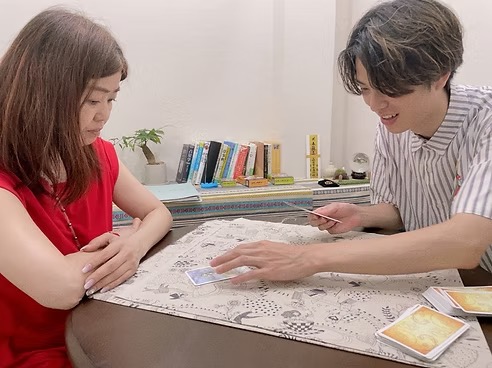 大須占い処鳩ノ巣｜鳩流　HATORU先生