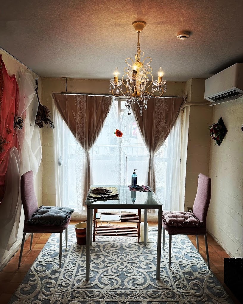 ひちふく堂｜葉月先生