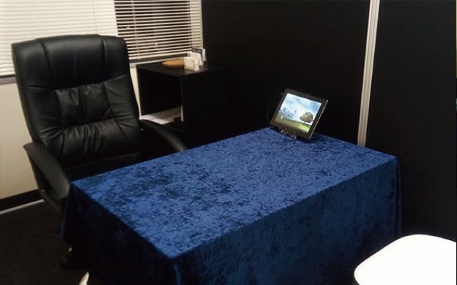 占いの館 千里眼　本通駅前店｜ケンシロウ先生